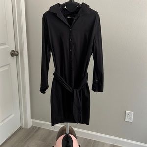 UNTUCKit Angelina Dress Size 12 Regular Fit
